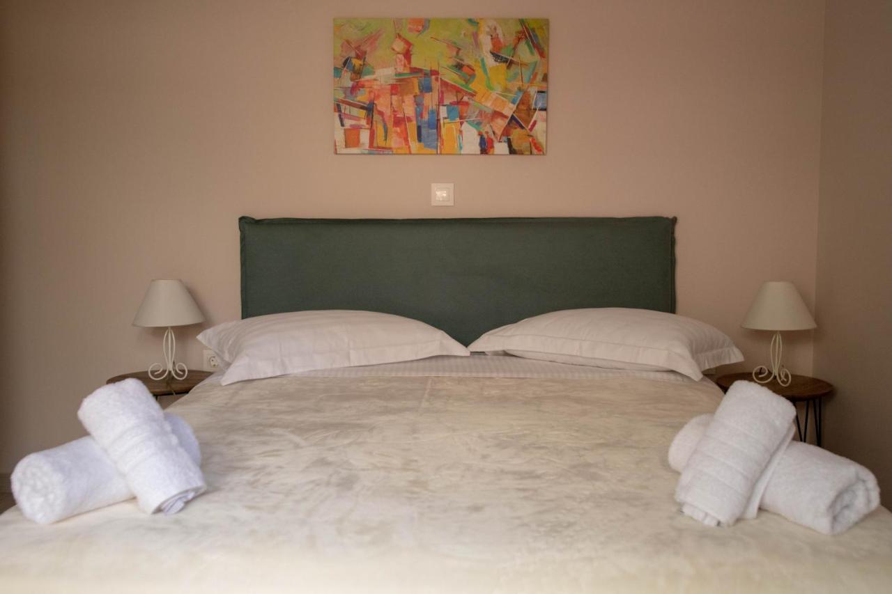Lefkáda Santacara City Apartment מראה חיצוני תמונה